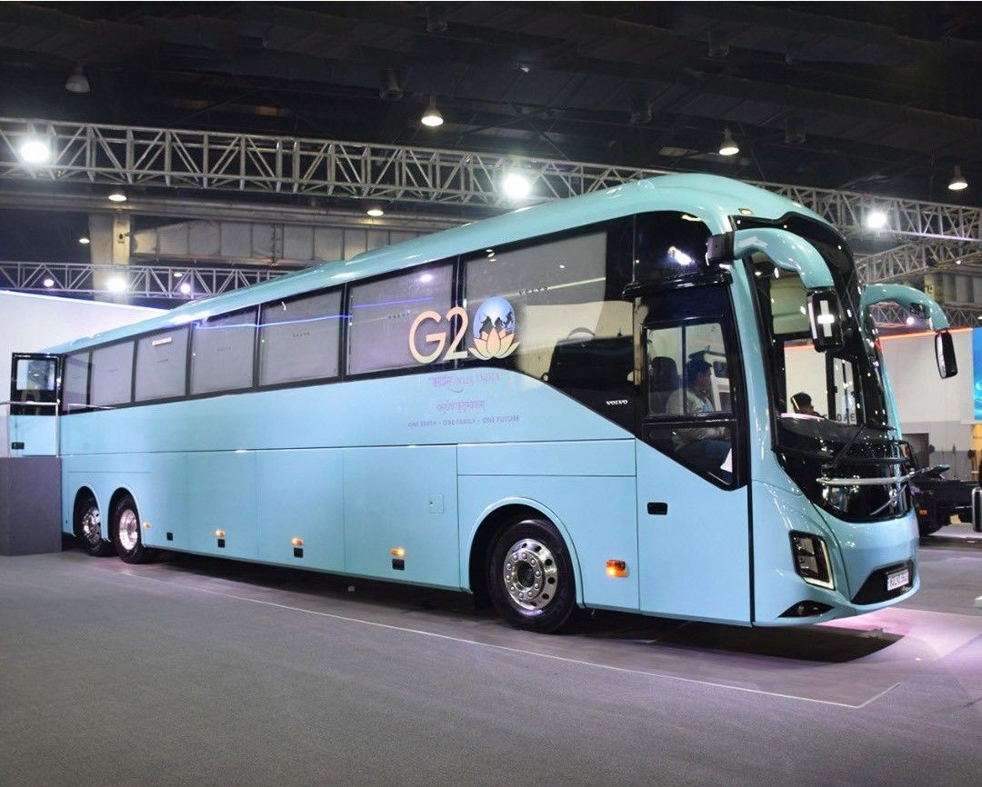 ஆட்டோ எக்ஸ்போ 2023: வோல்வோ-எய்ச்சர் இந்தியாவின் மிக நீளமான 13.5மீ சொகுசு எலக்ட்ரிக் பஸ் அறிமுகப்படுத்தினார் -image