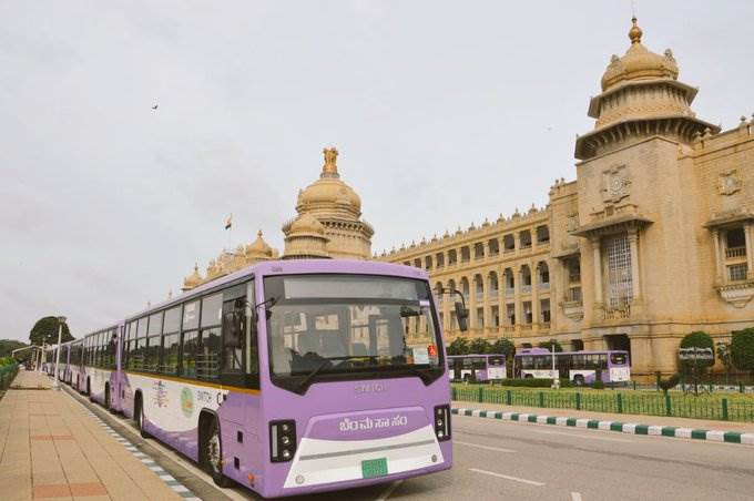 ஸ்விட்ச் மொபிலிட்டி இந்தியாவில் பல தொழிற்சாலைகளை 2,500 மின் பேருந்துகள் தயாரிக்க நிறுவ எண்ணுகிறது.  -image