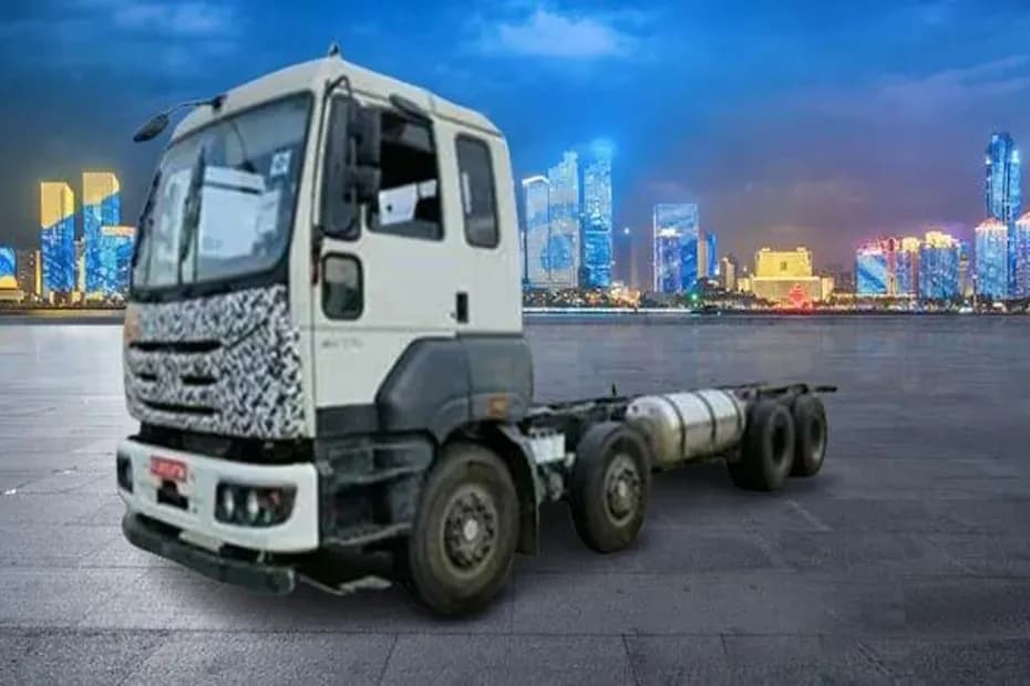 Ashok Leyland AVTR UF3522 white colour