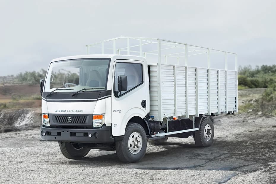 Ashok Leyland Partner 4 Tyre Left Front Three Quarter