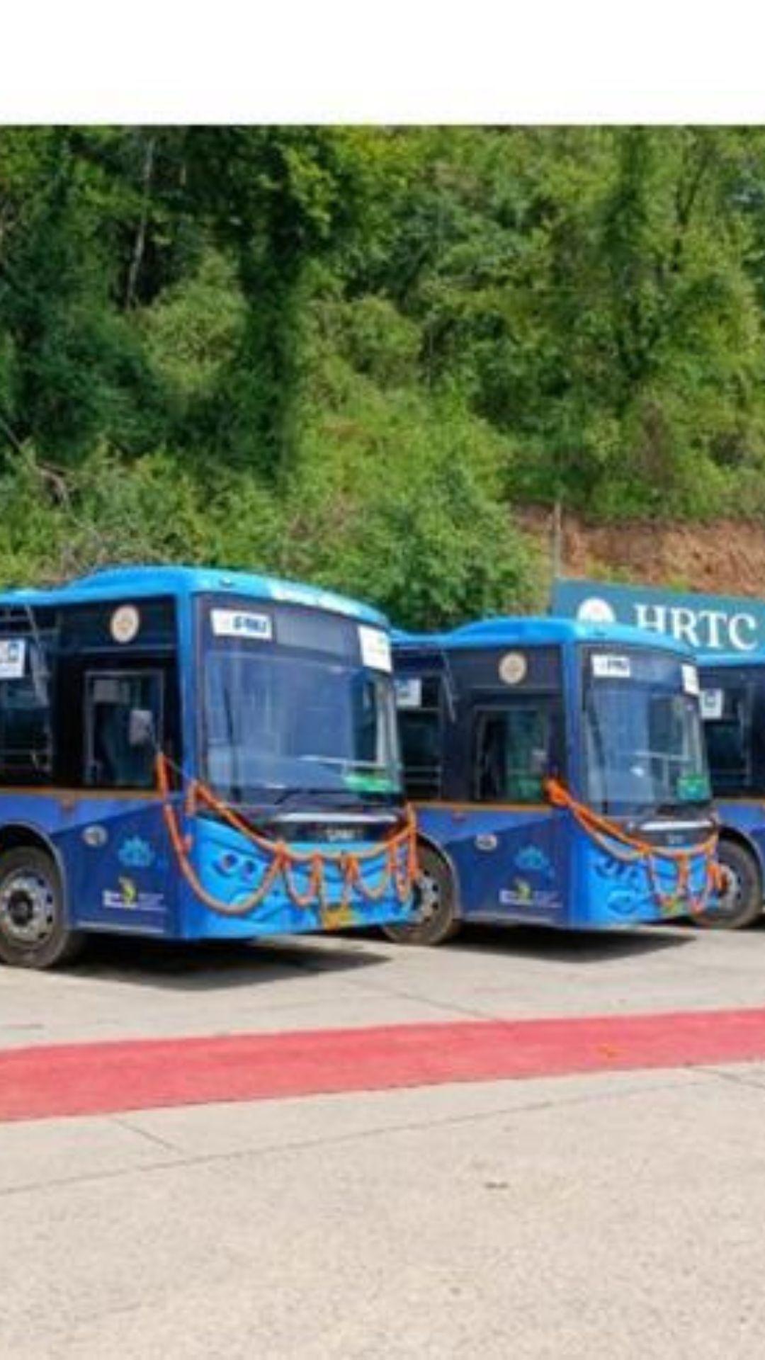 कैबिनेट ने देशभर में 10,000 ई-बसों के लिए 57,613 करोड़ रुपये के आवंटन के साथ पीएम-ईबस सेवा को हरी झंडी दी
