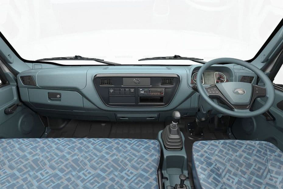 Eicher Pro 2080XP Dashboard
