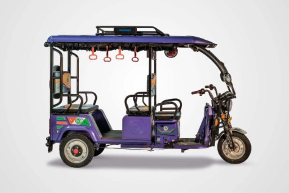 Indo Wagen Q8 Base Right Side View