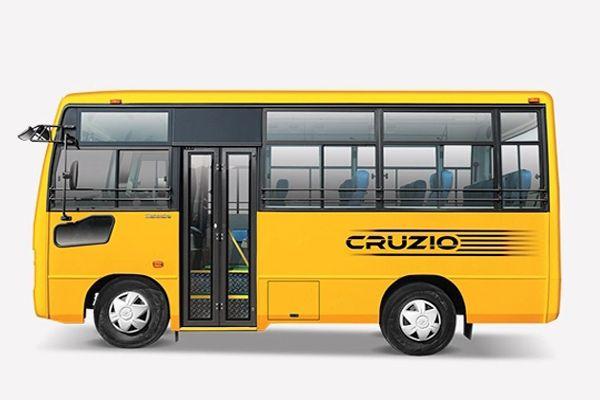 Mahindra Cruzio School Bus 2750 BS6 Left Side View