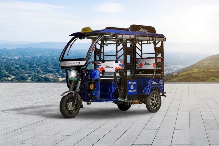 Joy Bandhu Left Front Three Quarter