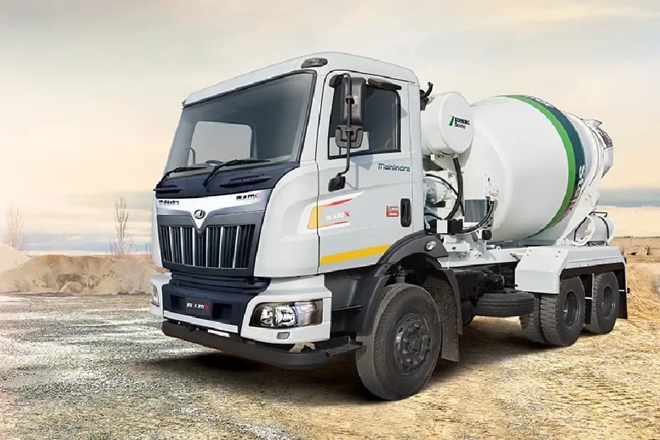 Mahindra Blazo X 28 Transit Mixer Left Front Three Quarter