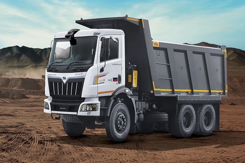 Mahindra Blazo X 28 Exterior Image