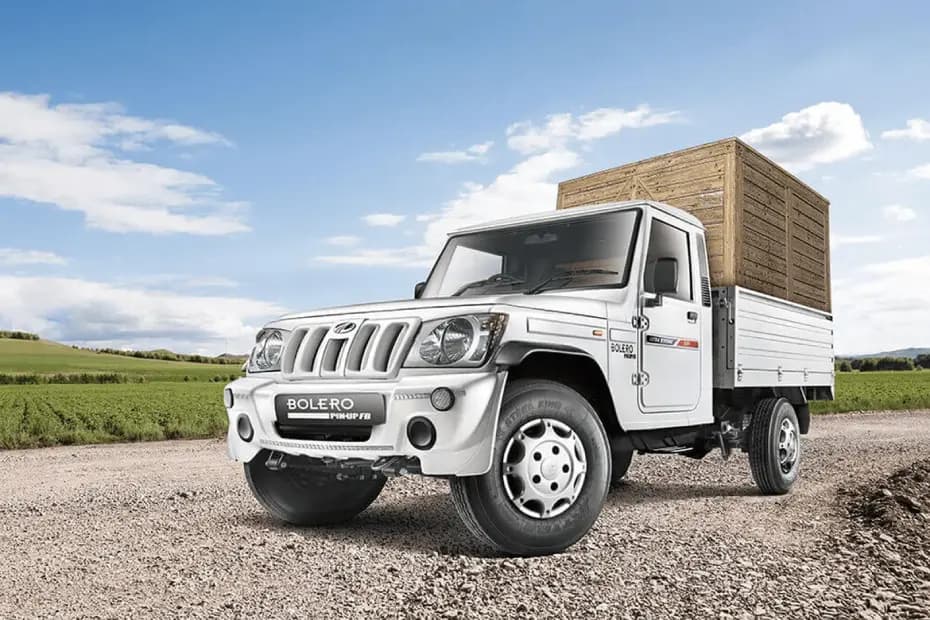 Mahindra Bolero Pik-Up Left Front Three Quarter