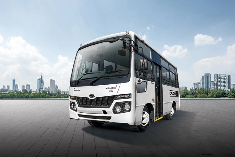 Mahindra Cruzio Staff Bus 4250 BS6 images