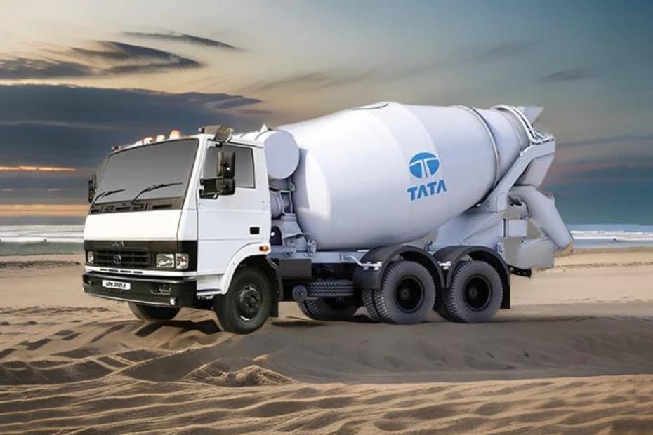 Tata LPK 2821.K FE+ RMC Left Front Three Quarter 
