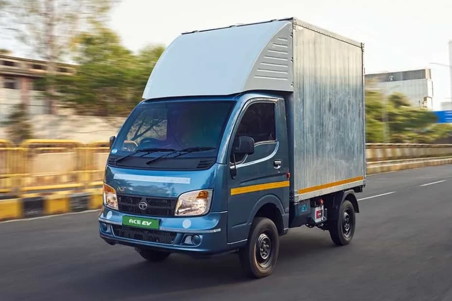 Tata ACE EV Left Front Three Quarter
