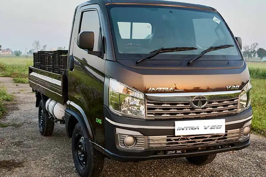 Tata Intra V20 Bi Fuel Right Front Three Quarter