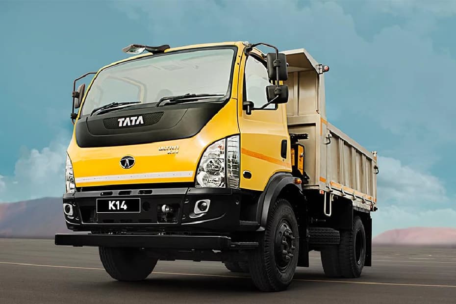 K.14 Ultra Left Front Three Quarter