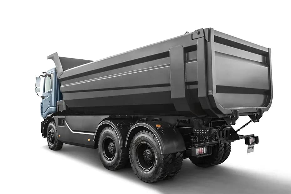 Tata Prima E28.K Left Rear Three Quarter