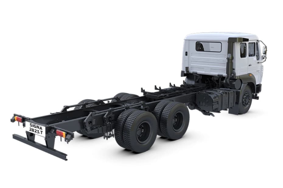 Tata Signa 2823.T Rear Right Side