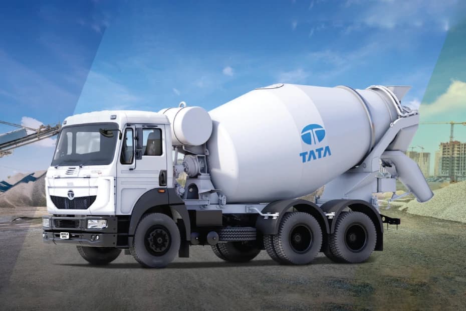 Tata Signa 2830.K 8 CUM Repto RMC Left Side