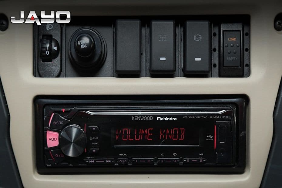 Mahindra Jayo BS6 Mobile Charger