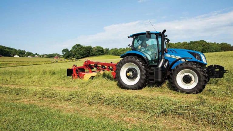 holland_tractor_df7bb220a6.jpg