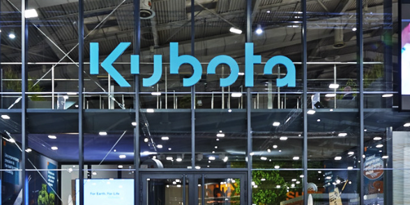kubota_nrew_tractor_24beb697c1.PNG