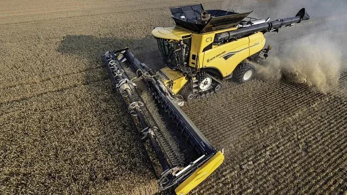 new_holland_harvester_9d0ed449df.webp