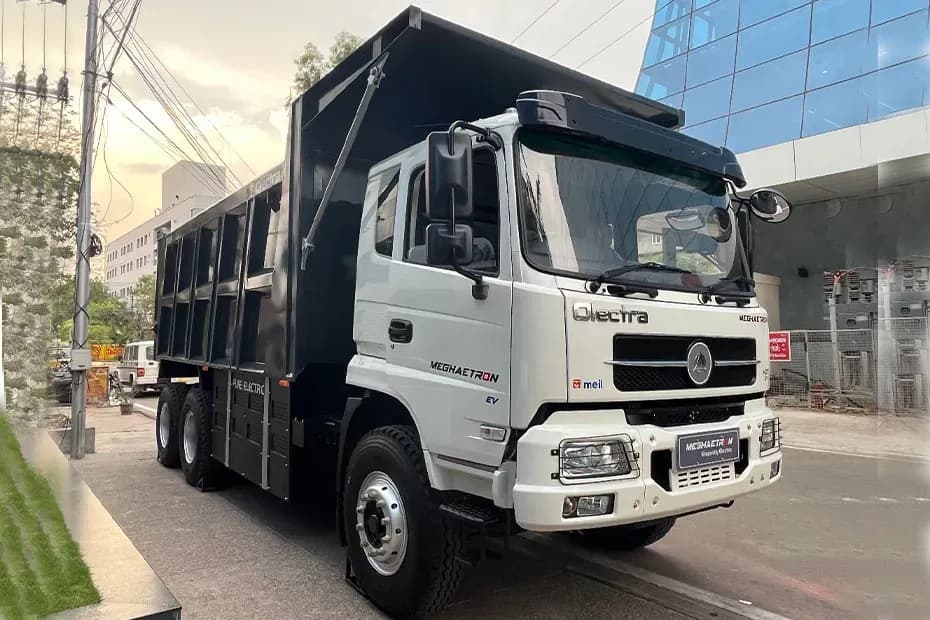 Olectra Meghaetron Electric Tipper White Colour