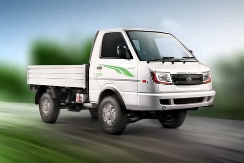 Ashok Leyland Dost Plus CNG Right Front Three Quarter