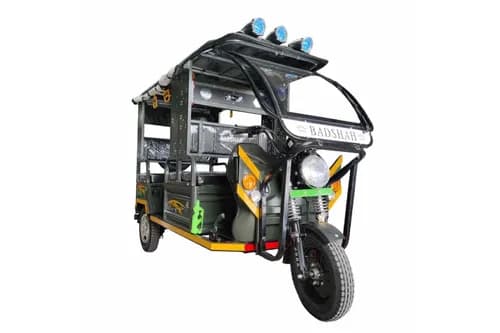 Badshah Queen MS E Rickshaw