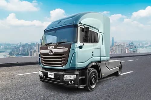 Tata Prima H.55S Left Front Three Quarter