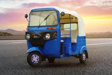 आनंद  E-Rik V1