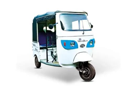 KAL Kerala Neem G White Color