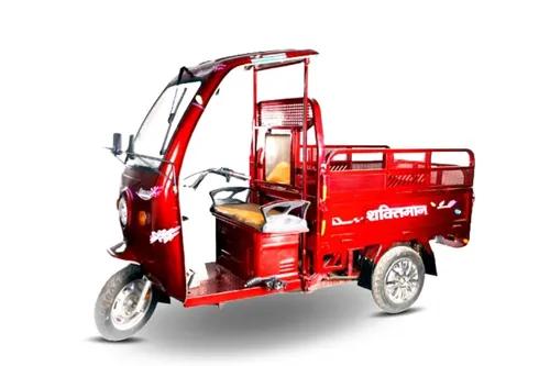 Saarthi Shaktiman Red Color