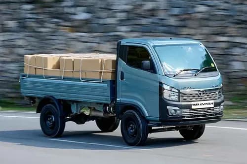 Tata Intra V50 LNT Blue Color