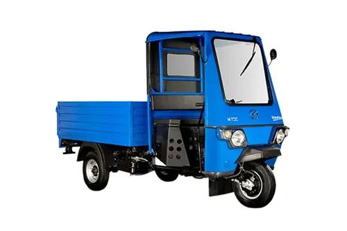 Baxy Bindas FE Right Front Three Quarter