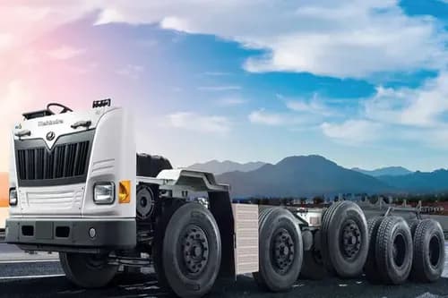 Mahindra Cowl 42T bs6