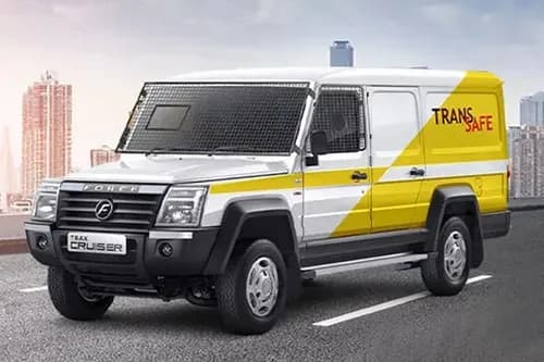 trax-cash-van