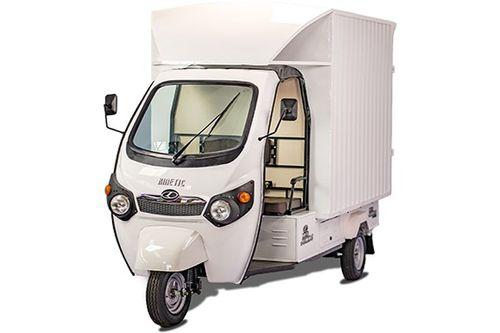 Kinetic Safar Jumbo Front Left Side