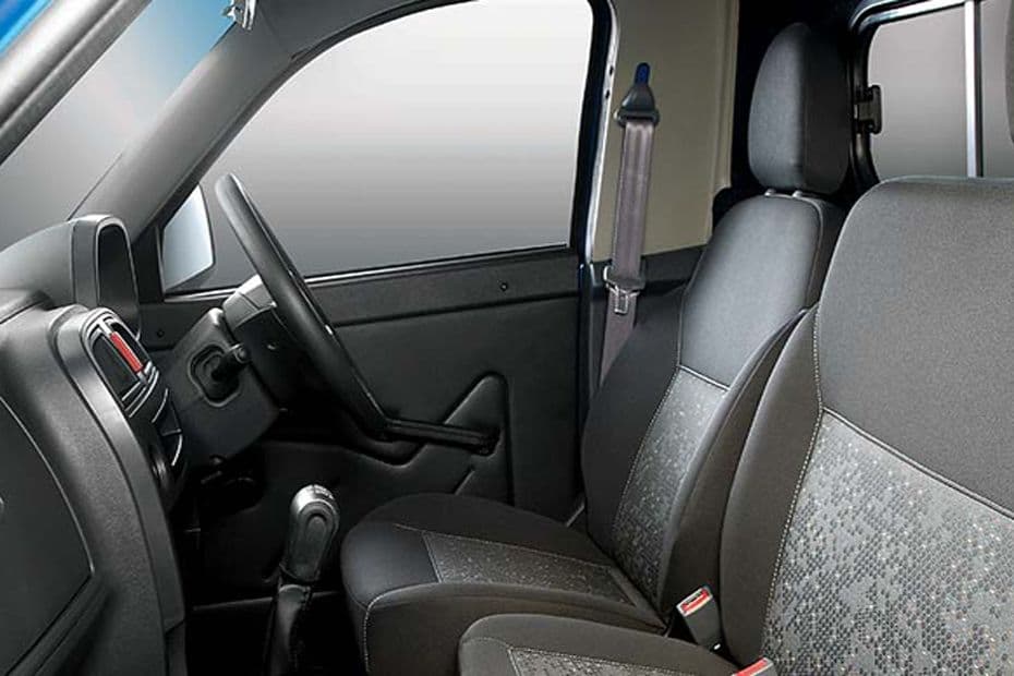 Tata yodha Pickup Interior Image