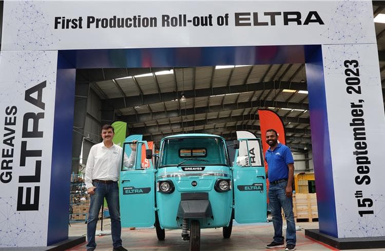 three_wheeler_15ed5bb2ed.JPG