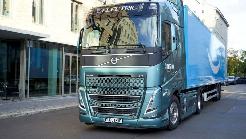 volvo_fh_electric_amazon_1860x1050_baea55111d.jpg