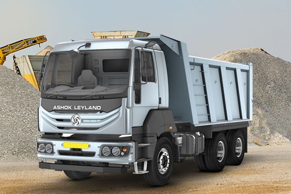 Ashok Leyland 2820 Tipper Exterior View