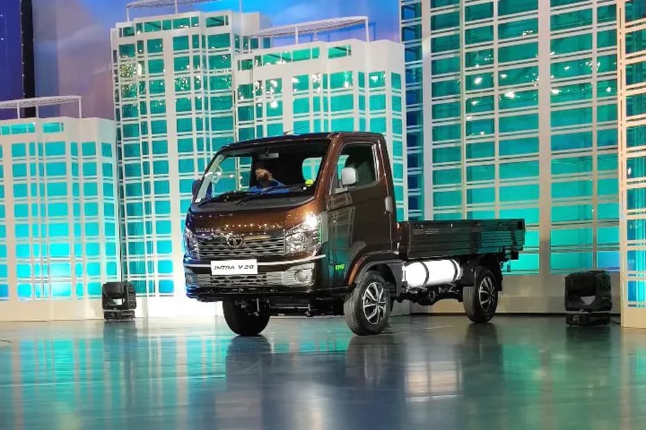 Tata Intra V20 Bi Fuel Exterior Image