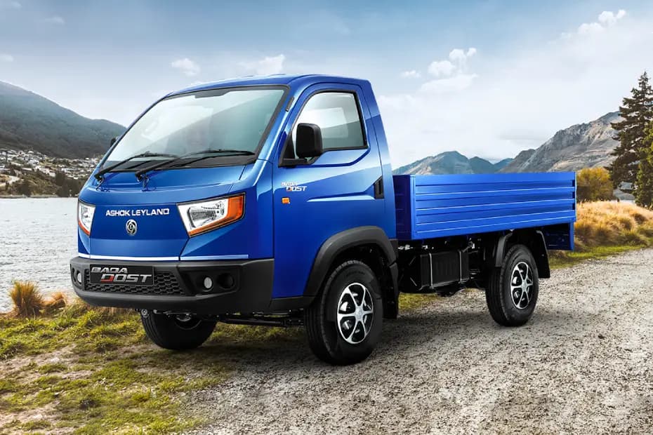 Ashok Leyland Bada Dost i3+ with LNT Left Front Three Quarter