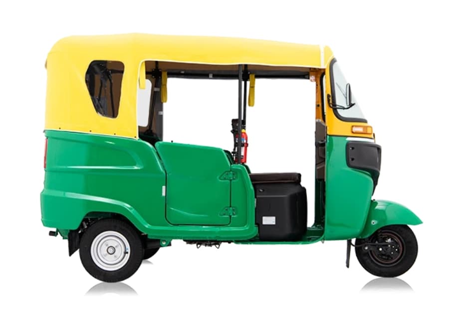 Bajaj Maxima Z Eco-Green Right Side View