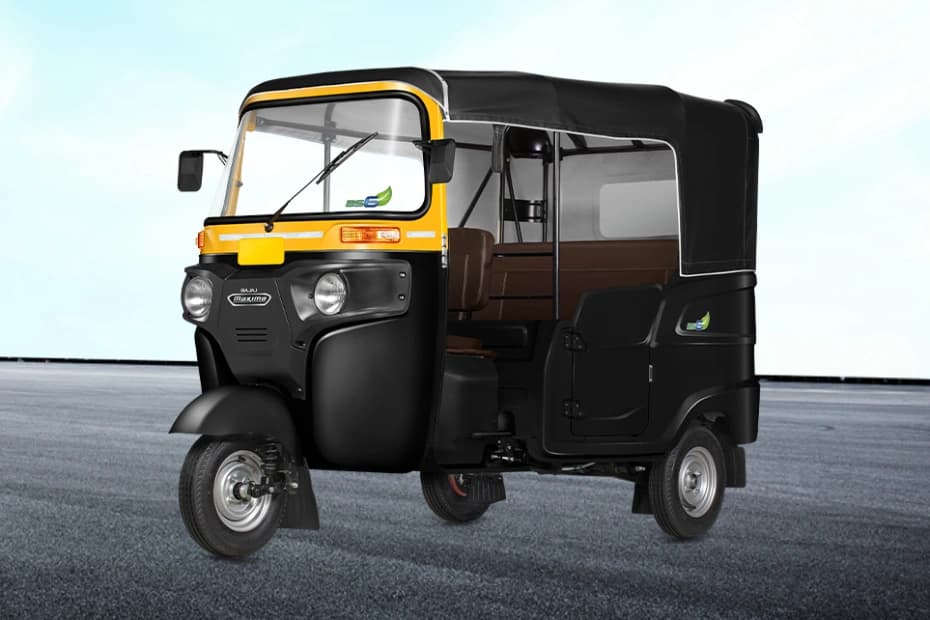 Bajaj Maxima Z Left Front Three Quarter