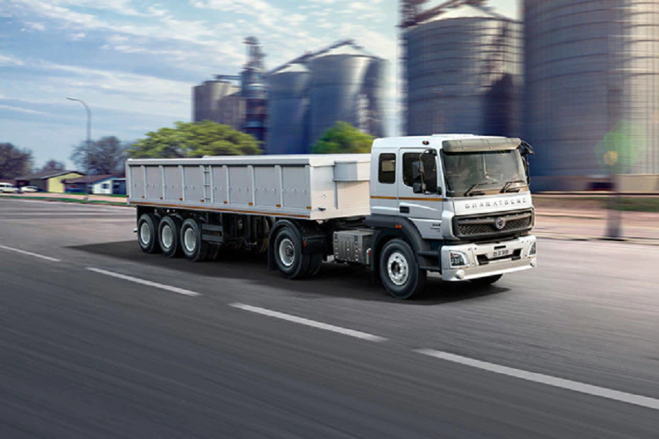 BharatBenz 5228T Exterior Image