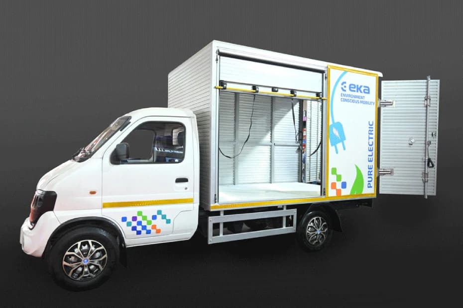 EKA 2.5T Left Side View