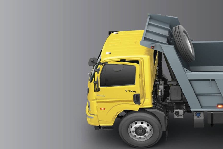 Eicher Pro 2095XPT Front Left Side