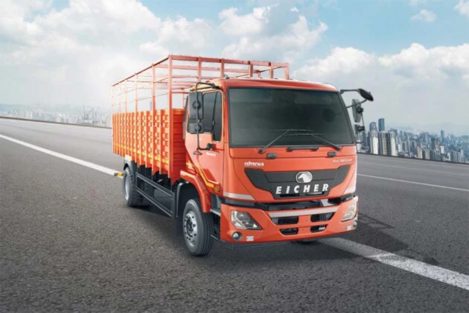 Eicher Pro 3015XP Right Front Three Quarter