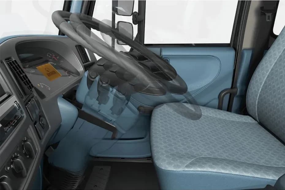 Eicher Pro 6055 interior image