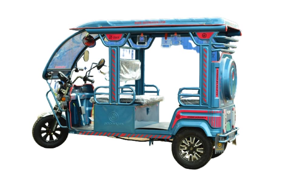 Indo Wagen Q8 Black Left Side View